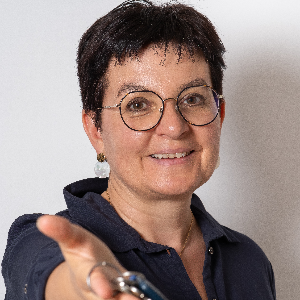 Cécile COMBIER